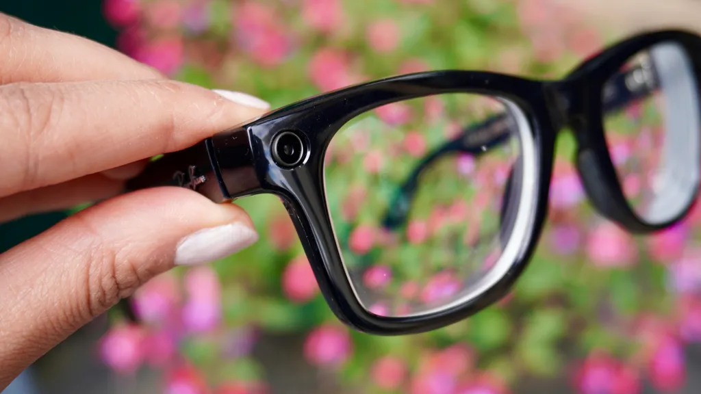 معرفی آیفون تاشو