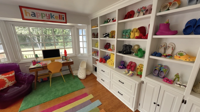 تبدیل فضاهای واقعی به دنیای مجازی